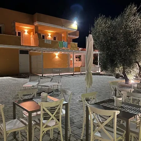 فندق مبيت وإفطار La Corte Del Sole 4*