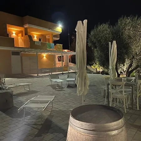 فندق مبيت وإفطار La Corte Del Sole 4*