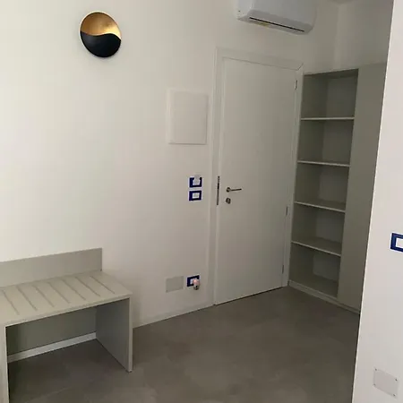 La Corte Del Sole B&B 비에스테