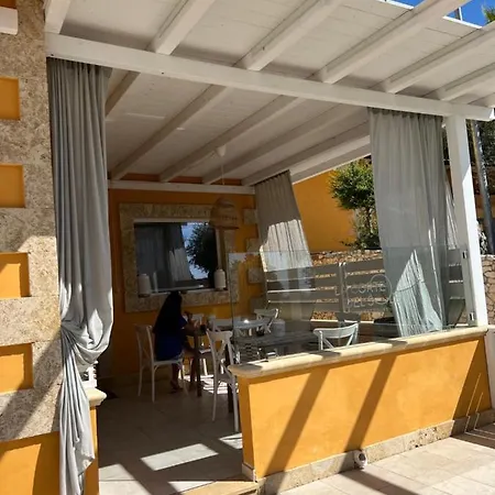 فندق مبيت وإفطار La Corte Del Sole 4*